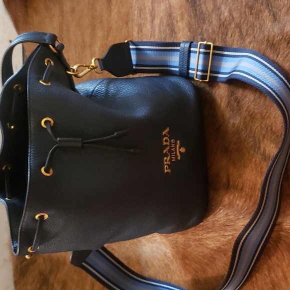 Prada Baltico Dano Bucket bag - Picture 2 of 13